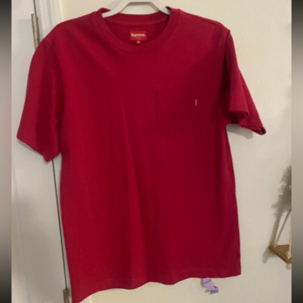 Supreme red  t-shirt size medium